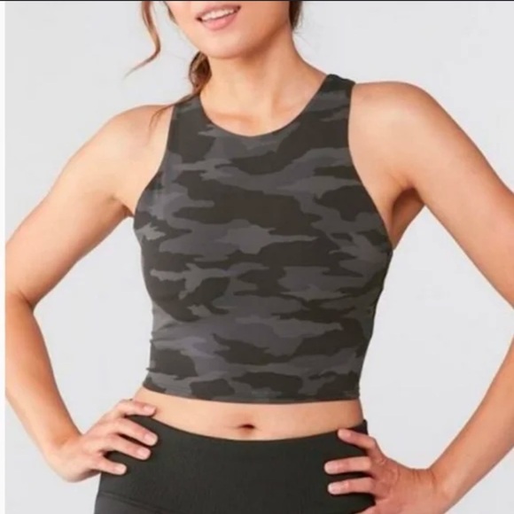 Athleta Tops - Athleta Gray Crop Tank Top Fitted Style